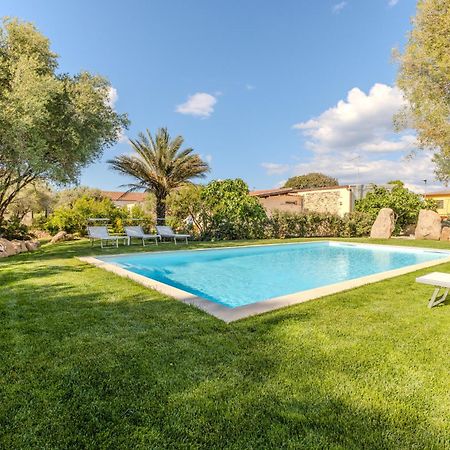 Stazzo San Teodoro Piscina Condivisa Appartement Buitenkant foto