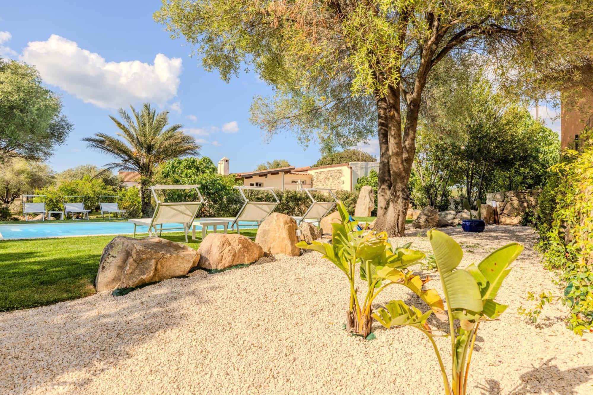 Stazzo San Teodoro Piscina Condivisa Appartement Buitenkant foto